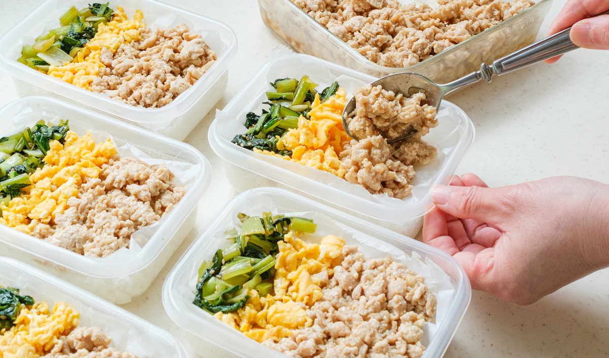 温めるだけで1食完成!忙しい日の救世主「まるごと冷凍弁当」2